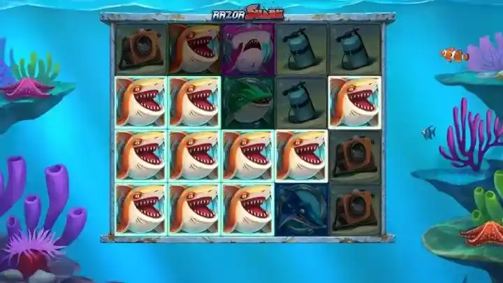 Razor Shark playfield